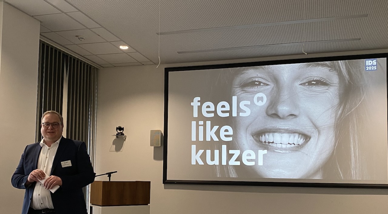 Matthias Brehmke, Corporate Communications Manager, auf der Pressekonferenz im Februar in Hanau.