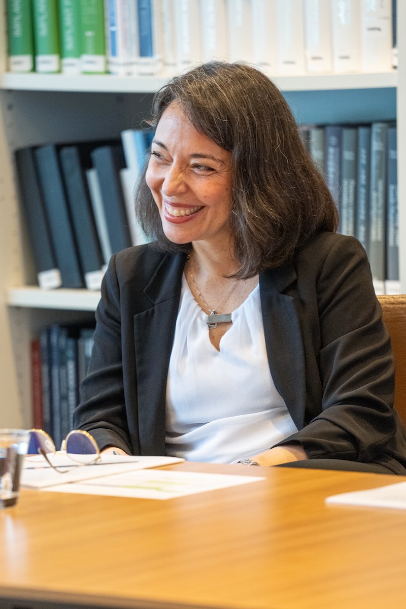 Dr. Carola Pentelescu, Zahnärztin und Research Associate innerhalb der Forschungs- und
Entwicklungsabteilung bei Ivoclar
