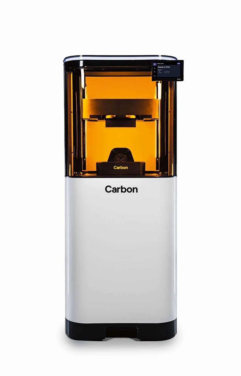 Abb. 1 Carbon bietet mit den neuen DLS-3-D-Druckern der M-Serie (hier im Bild der M3) Geräte, mit denen im Vergleich zu früheren Generationen ein bis zu 2,5-fach höherer Durchsatz an Dental­modellen möglich ist.