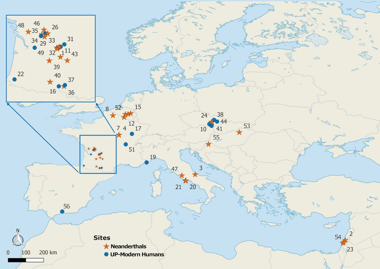 Fundorte der untersuchten Zähne: Orangefarbene Sterne bezeichnen Funde von Neandertalern; blaue Kreise bezeichnen Funde moderner Menschen aus der Jüngeren Altsteinzeit. Bild: Laura S. Limmer